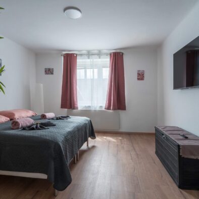 PAR03067-HDR